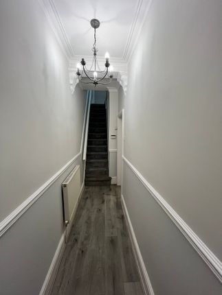 7, Gerald Road, Salford photo 2