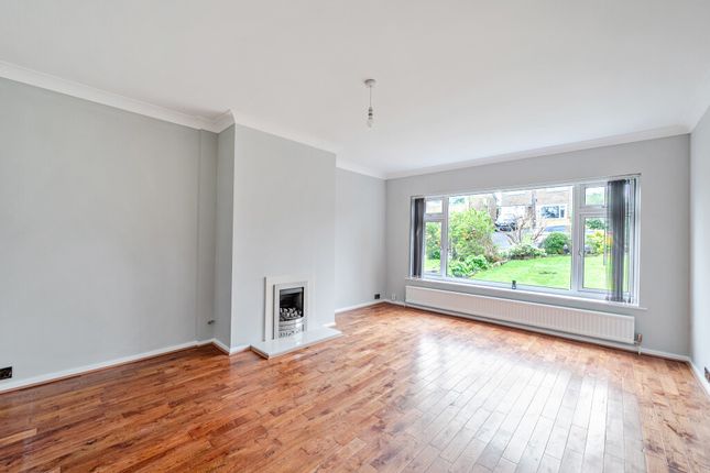 12, Sandal Cliff, West Yorkshire photo 2