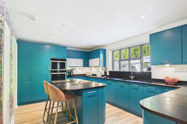 6, Albert Reed Gardens, Maidstone photo 2