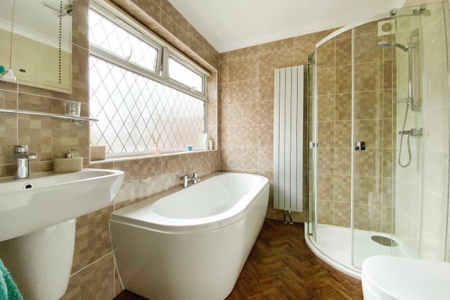 Semi-detached house for sale in Saltshouse Road, Hull