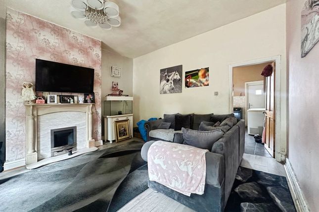 4, Lonsdale Street, Bury photo 2