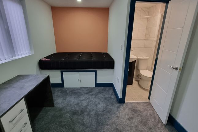 Shared accommodation to rent in Luton Road, Birmingham