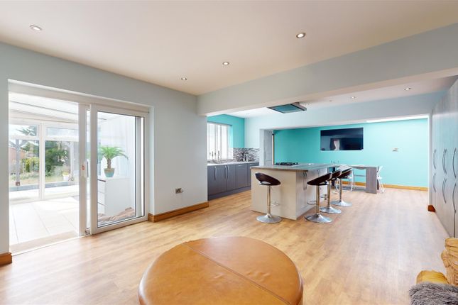 Warners Road, Milton Keynes photo 3