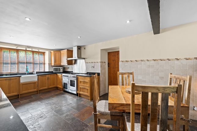 Ivy Cottage, Via Gellia Road, Bonsall photo 4