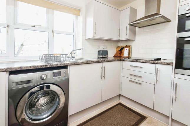 Flat for sale in Riddfield Road, Hodge Hill, Birmingham