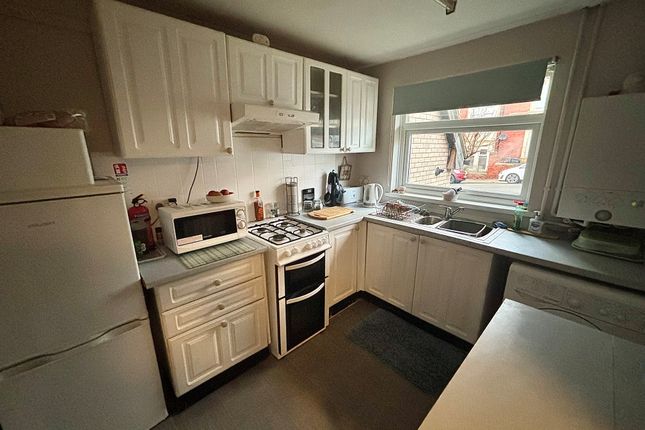 Property to rent in Plymouth Road, Barry