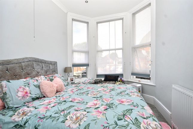 Flat 3, Hardwick Road, Eastbourne photo 4