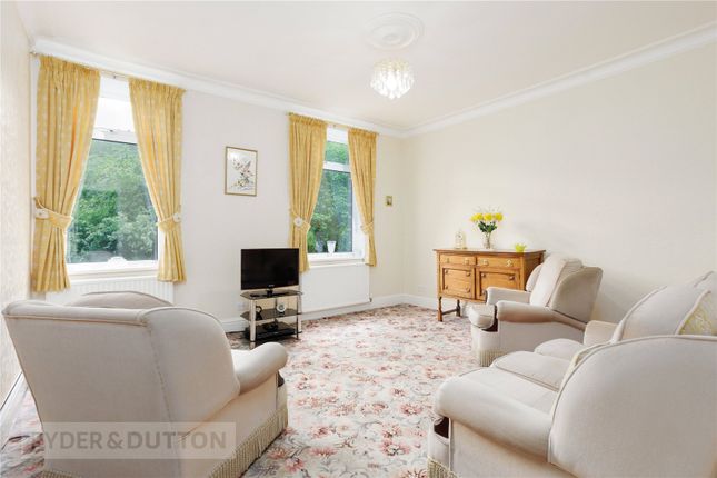 9, Dobcross New Road, Saddleworth photo 4