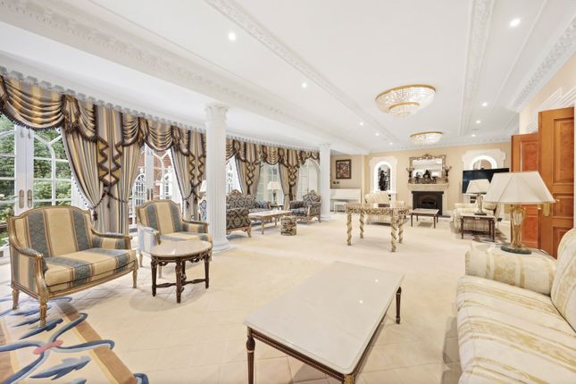 6, Byron Drive, London photo 3