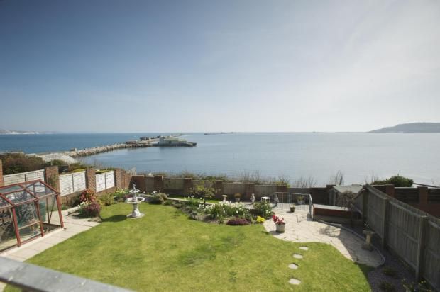 Image of 6 Redcliff View, Weymouth, DT4 8RW