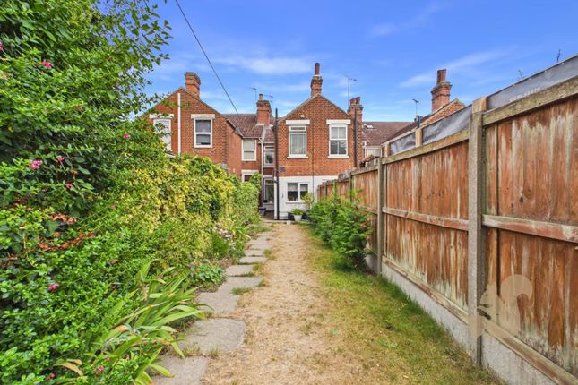 2-bed terraced on 98 Bourne Road, Colchester, £240,000