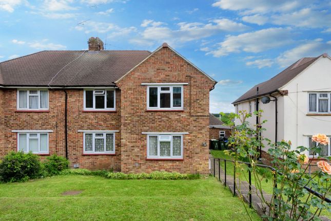 Thumbnail Flat for sale in Marden Crescent, Bexley