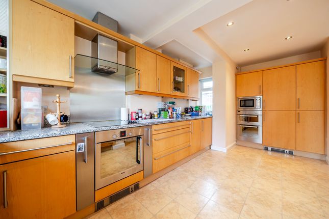 26 Northward Road, Wilmslow photo 4