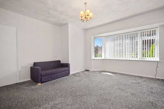67, Queens Drive, Wakefield photo 3