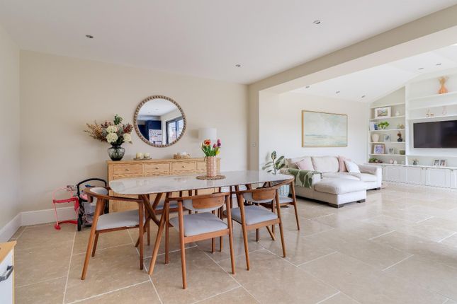 35, Nicholas Way, Cottenham, Cambridge photo 4
