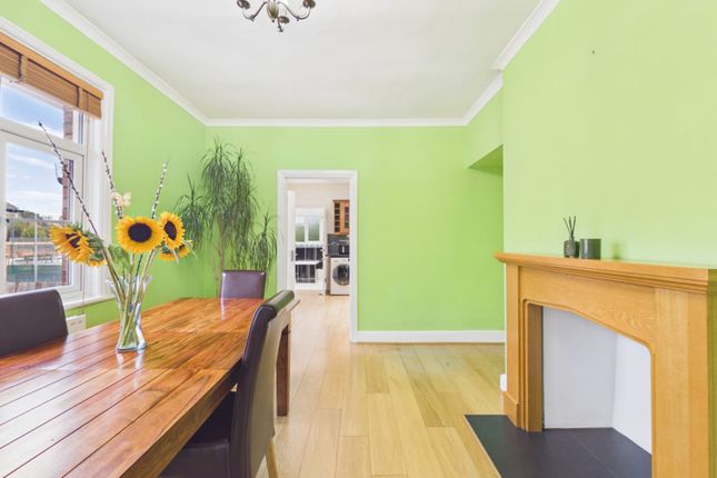 18, Strickland Row, London photo 4