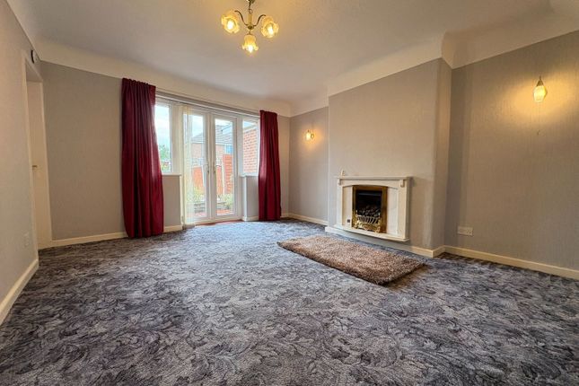 12, Roedean Close, Maghull photo 2