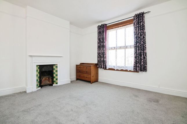 13, Junction Street, Dudley photo 2