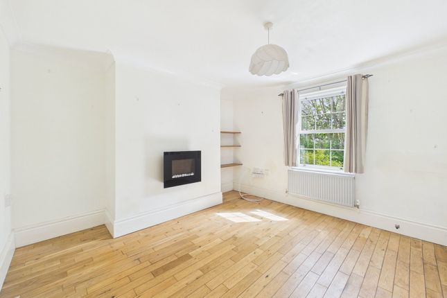 The Brambles, Hyde Lane, Newnham photo 2