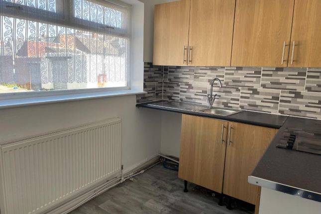 18, Fuller Road, Sunderland photo 3