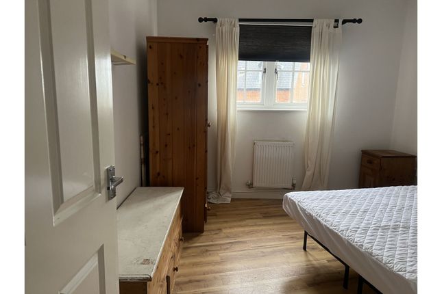 Flat for sale in 87 Great Cranford Street, Dorchester