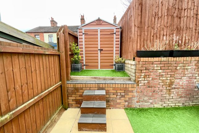 Terraced house for sale in Sandford Street, Chesterton