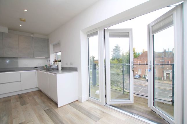 Flat 7, Chenies Mews Chalfont Station Road, Amersham photo 4