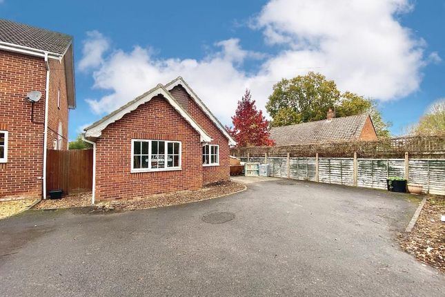 4 bed property for rent in Barbe Baker Avenue, West End, Southampton SO30