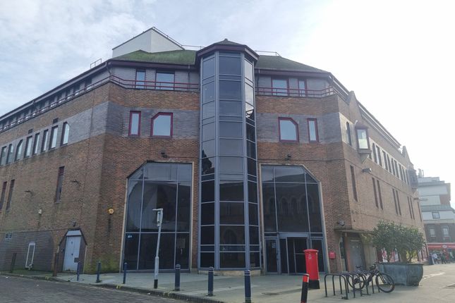 Office to let in Sierra Place, Springfield Road, Horsham