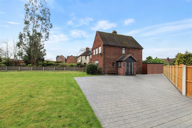 Thumbnail Semi-detached house for sale in Smithy Grove, Hassall Green, Sandbach