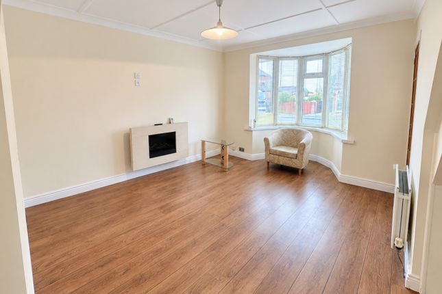 East View, Durham photo 3