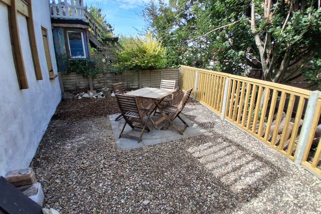 23 Harveys Terrace, Fordington, Dorchester photo 3