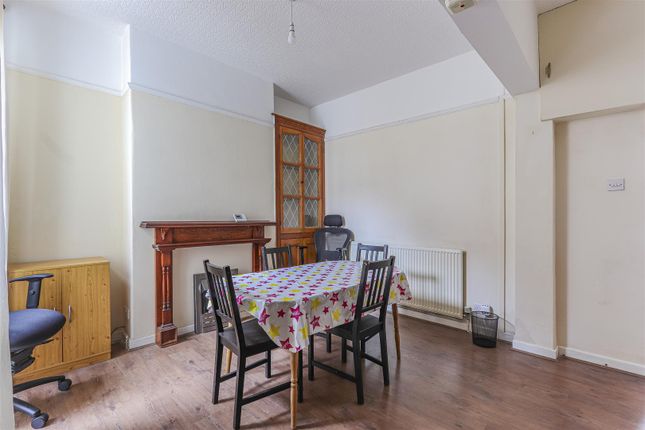 38, Talworth Street, Cardiff photo 4