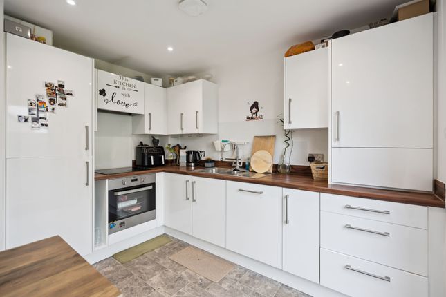 50 Billy Bremner Way, Stirling photo 4