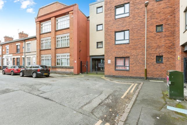 Thumbnail Flat for sale in Bede Street, Leicester