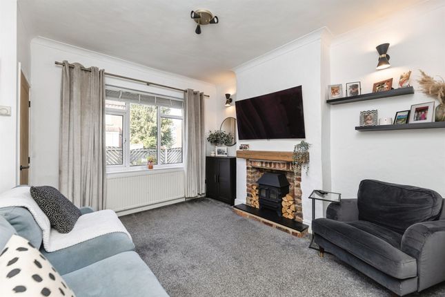 44, Leeds Road, Leeds photo 3