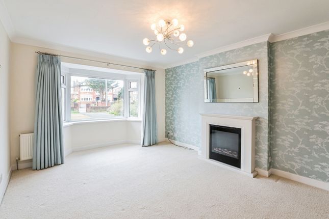 405, Clifton Drive North, Lancashire photo 2