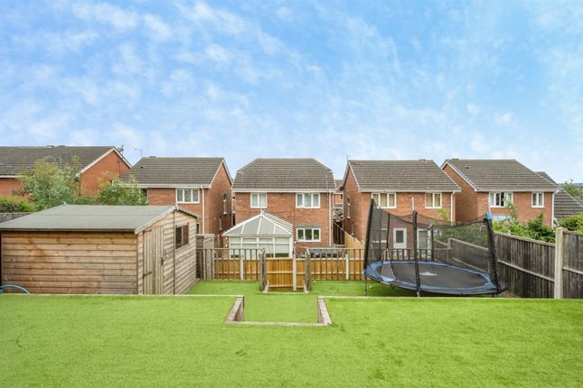 14, Loscoe Grove, Rotherham photo 4