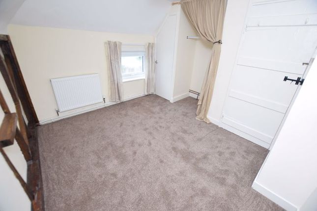 Cottage to rent in South Street, Barming, Maidstone