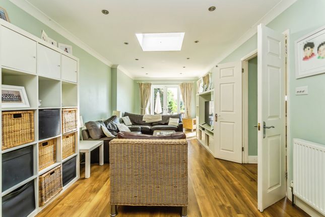Southlands,, Firgrove Road, Heathfield photo 4