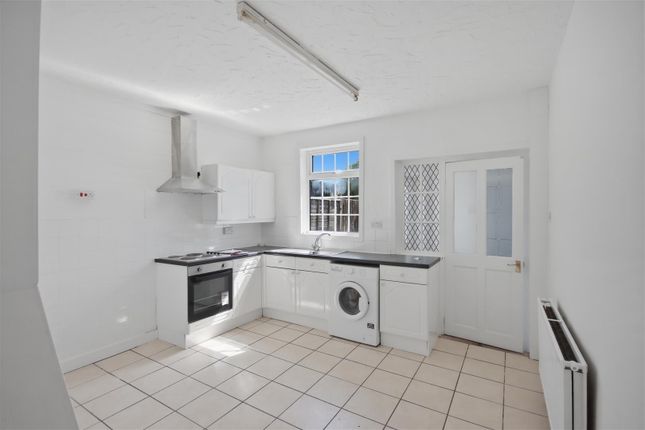 86, Selwyn Street, Chesterfield photo 3