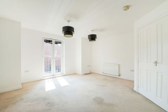 5, Pollitt Close, Sheffield photo 3