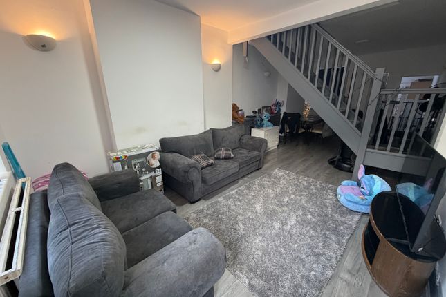 38, Grasmere Street, Leicester photo 4