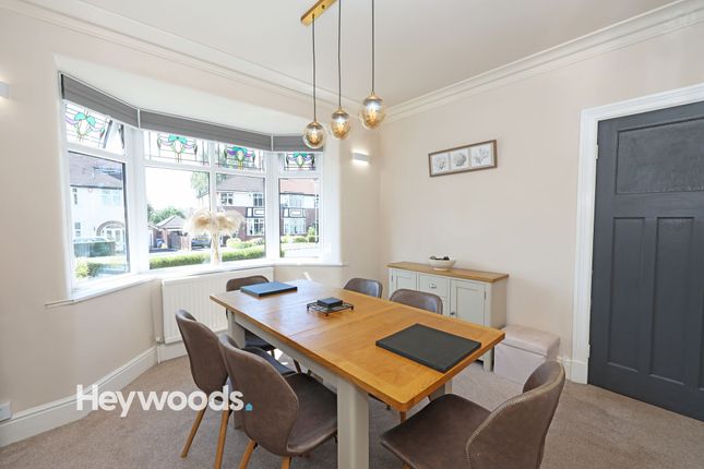 51 Eleanor Crescent, Newcastle photo 3