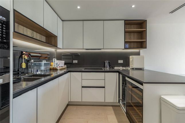 Flat 113, Fermont House, 15, Beaufort Square, London photo 5