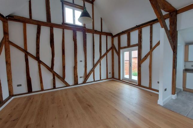 Thumbnail Detached house to rent in The Grain Store, Lane Farm, Tebworth