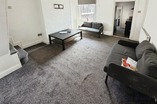 9, Compton Street, Staffordshire photo 2
