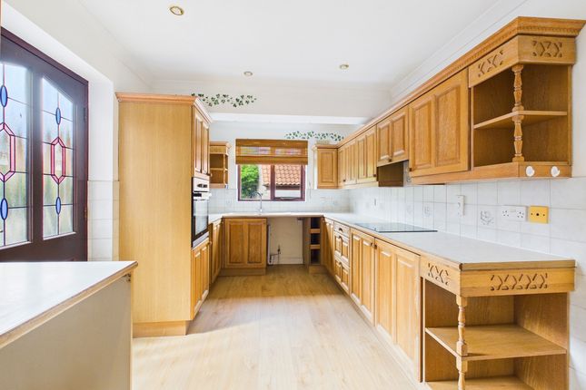 ORCHARD COTTAGE, GARDEN LANE, DONCASTER photo 4