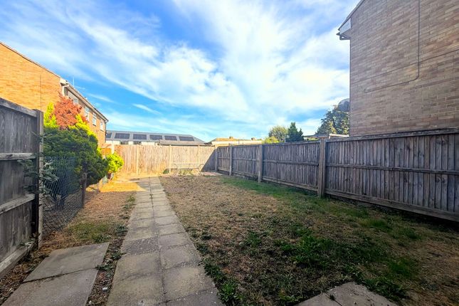 5 The Willows, Westgate-on-Sea photo 4