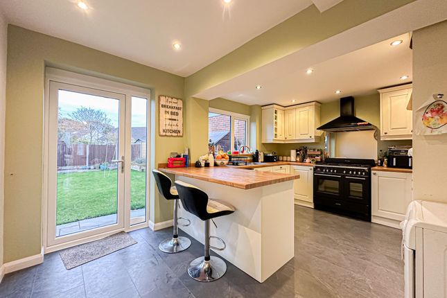 139 Ridgewood Drive, Wirral photo 3